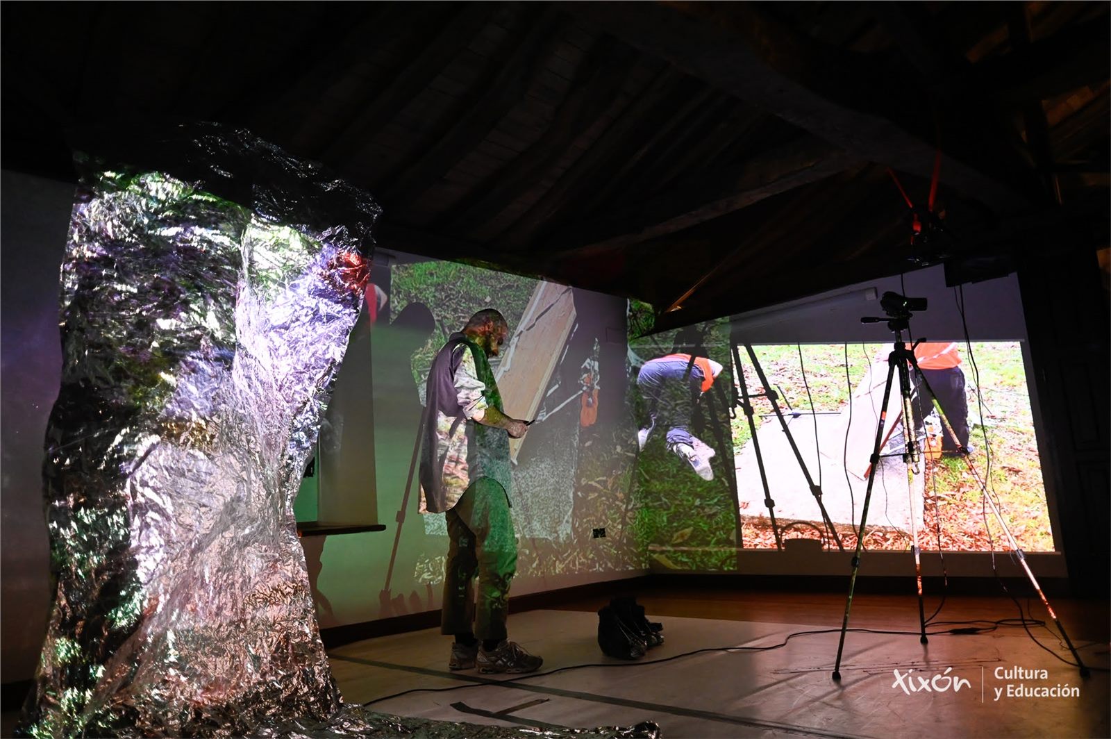 Sampling open studio with projection, mylar and body